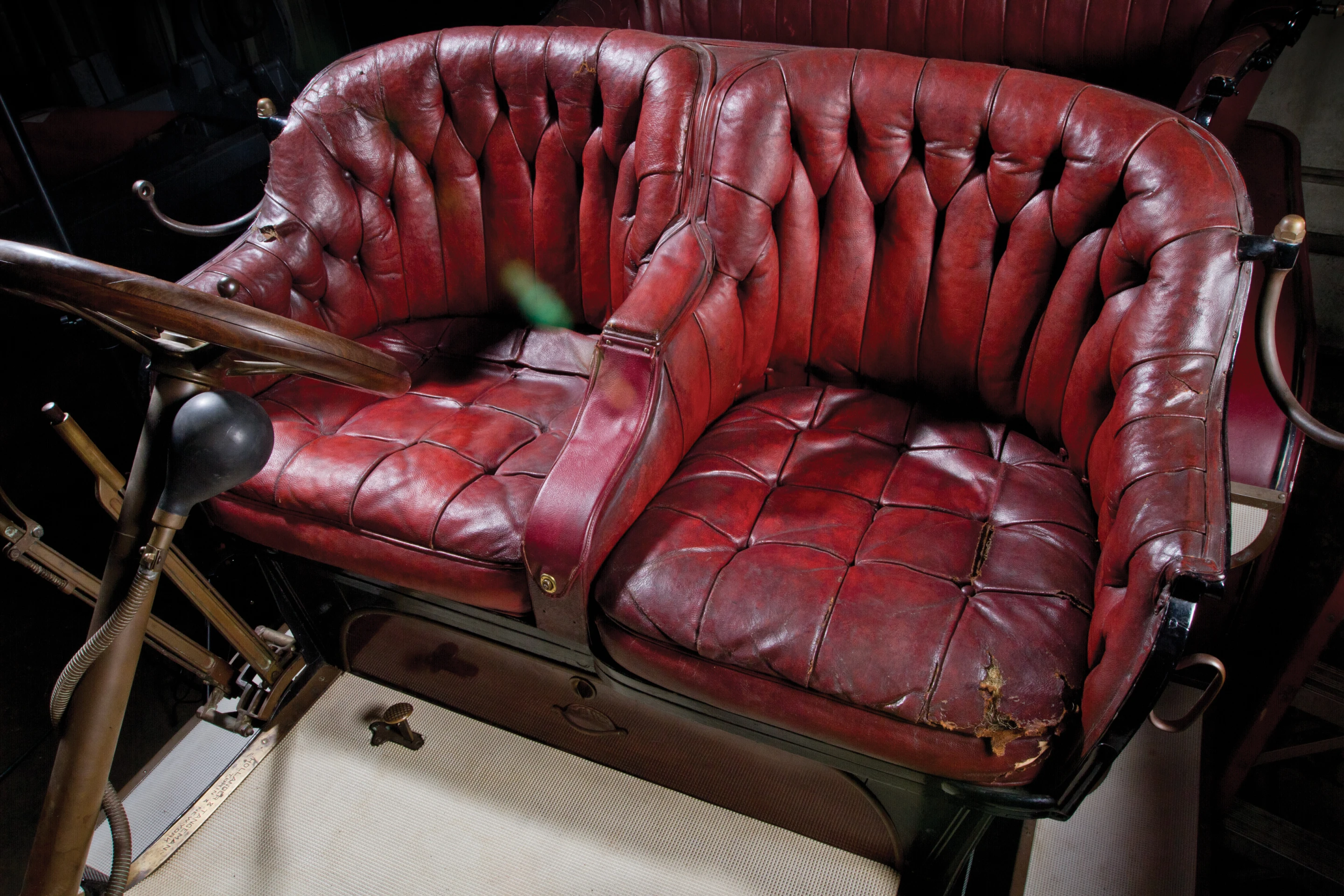 No seat belts here, the plush, old-world interior more resembles a gentleman’s club than performance racing seat arrangement (Photo: Teddy Pieper ©2013 Courtesy of RM Auctions)