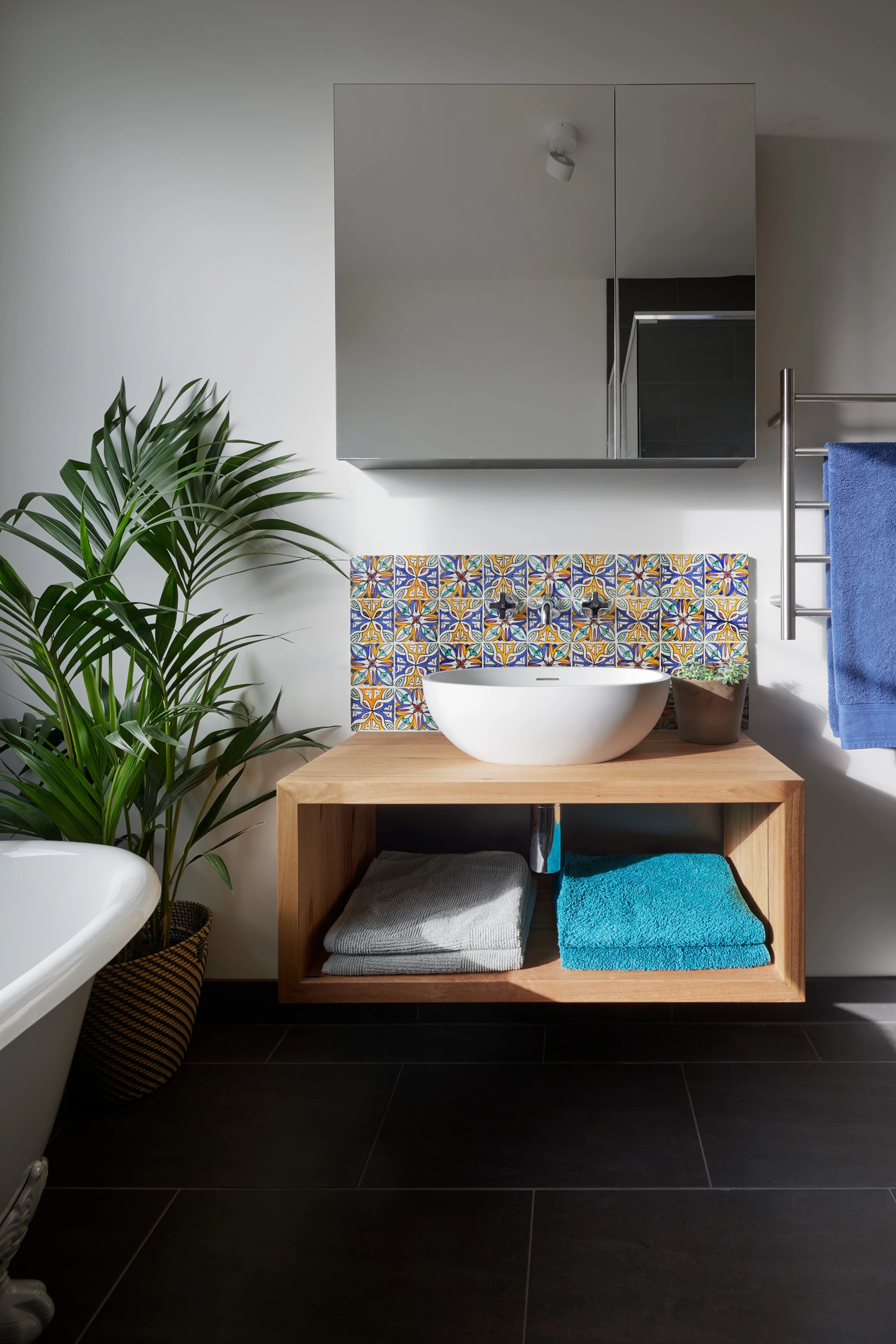 Owl Woods bathroom is kept simple and modest