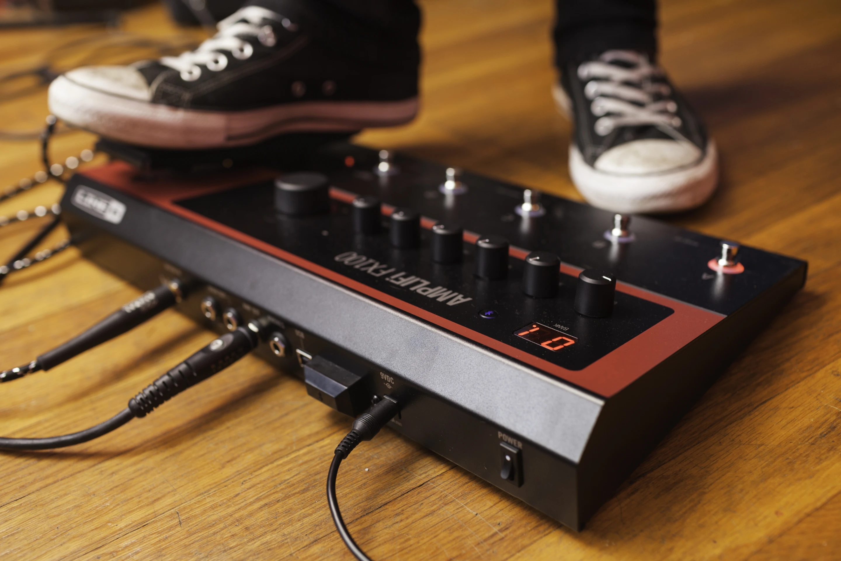 The AMPLIFi FX100 from Line 6