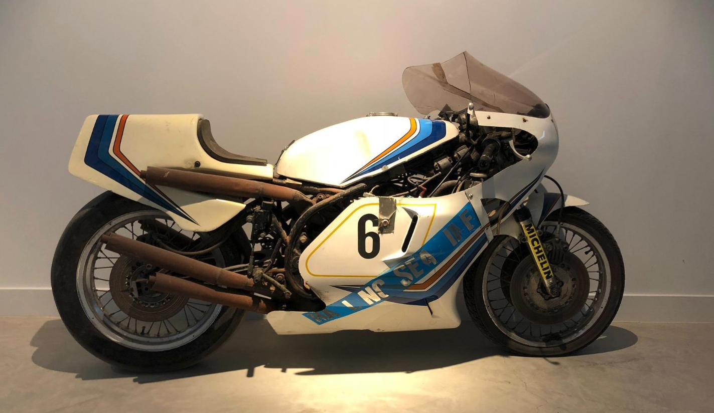 Few motorcycles have had as much impact as the Yamaha TZ750. Though the FIM's Formula 750 was intended to be a class for production motorcycles, Yamaha homologated enough TZ750s to run in and dominate the class for a decade, with this TZ750 being the final 'F' version. Great buying at just $31,762. Auction Description