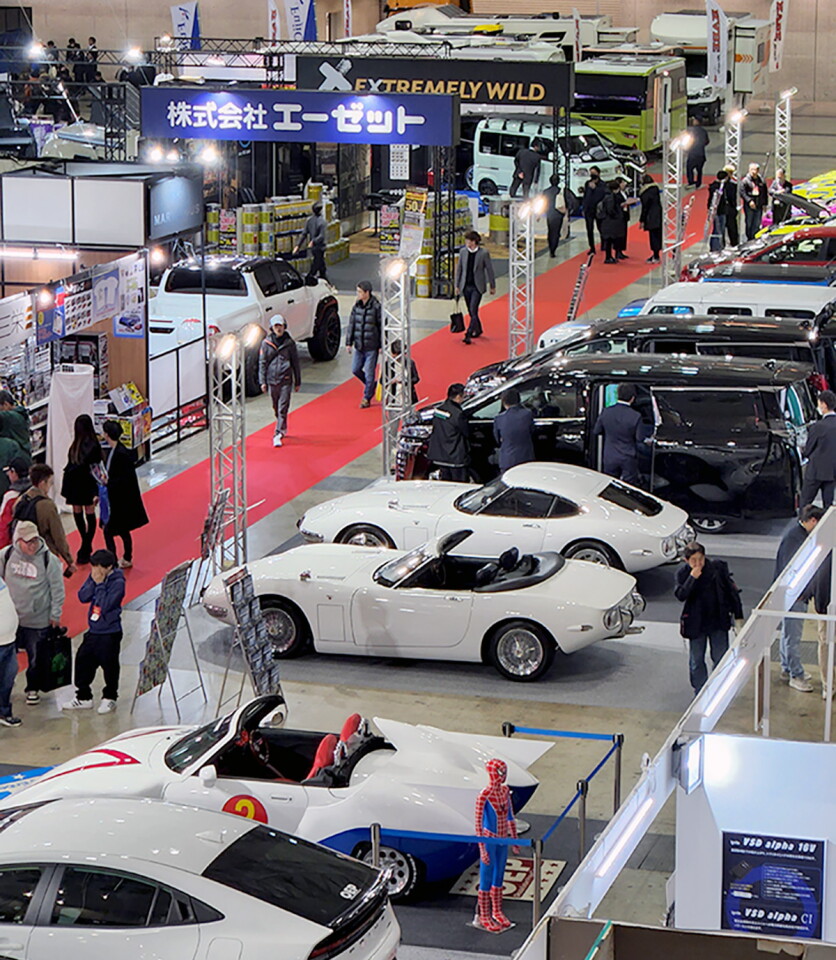 With or without a roof, the 3000GT stands out in a crowd.