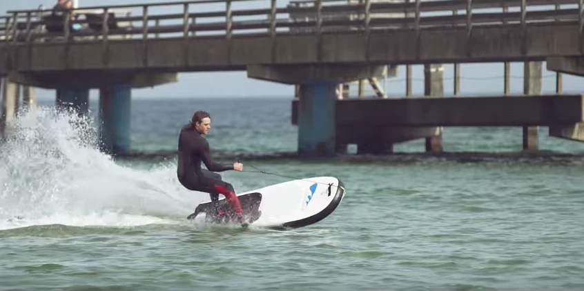 It's still not exactly cheap at €9,900, but it is cheaper than Lampuga's hard e-surfboards