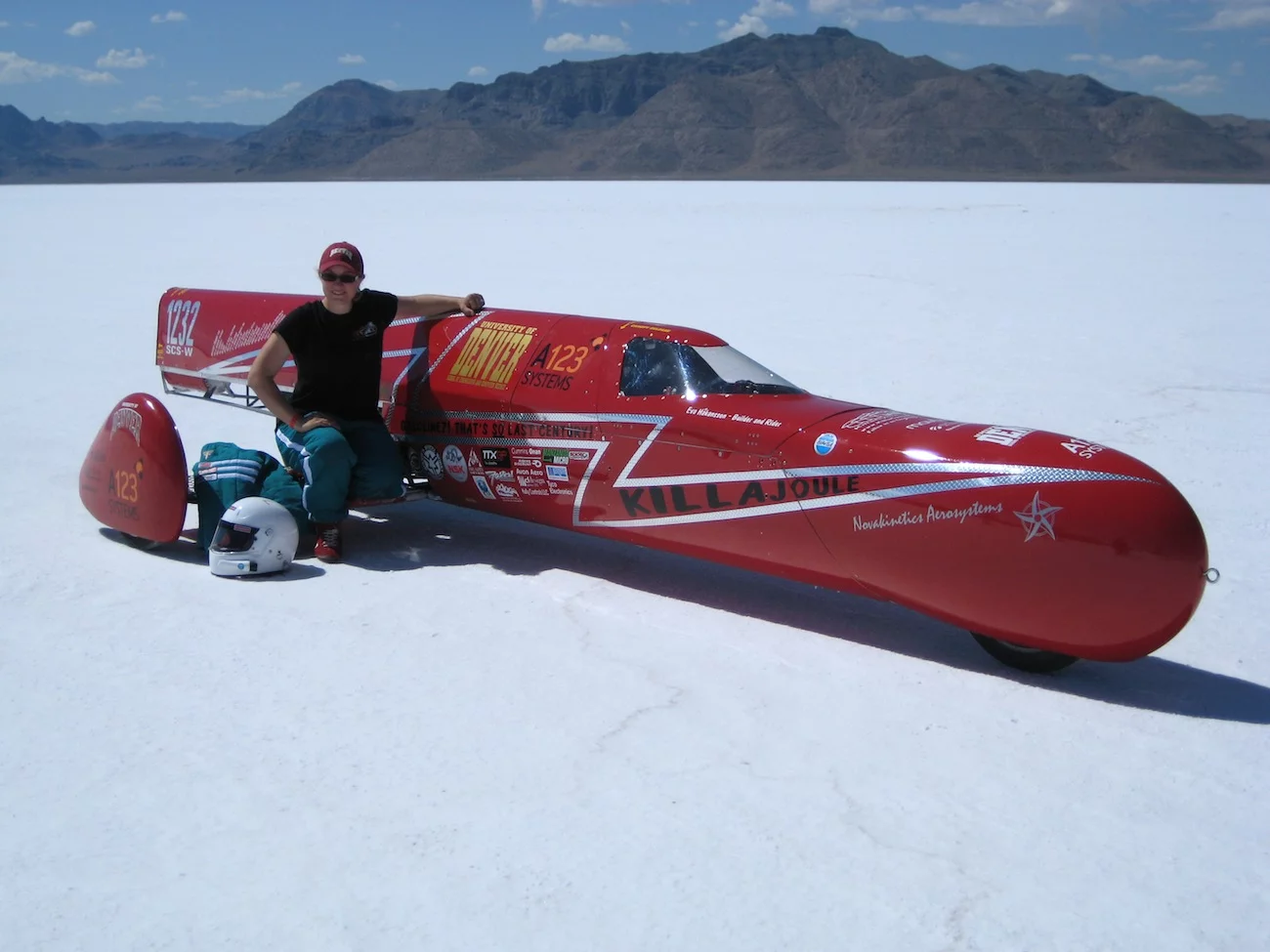 Eva Håkansson pushed her home-built electric motorcycle KillaJoule to just over 216 mph (Photo: KillaCycle Racing)