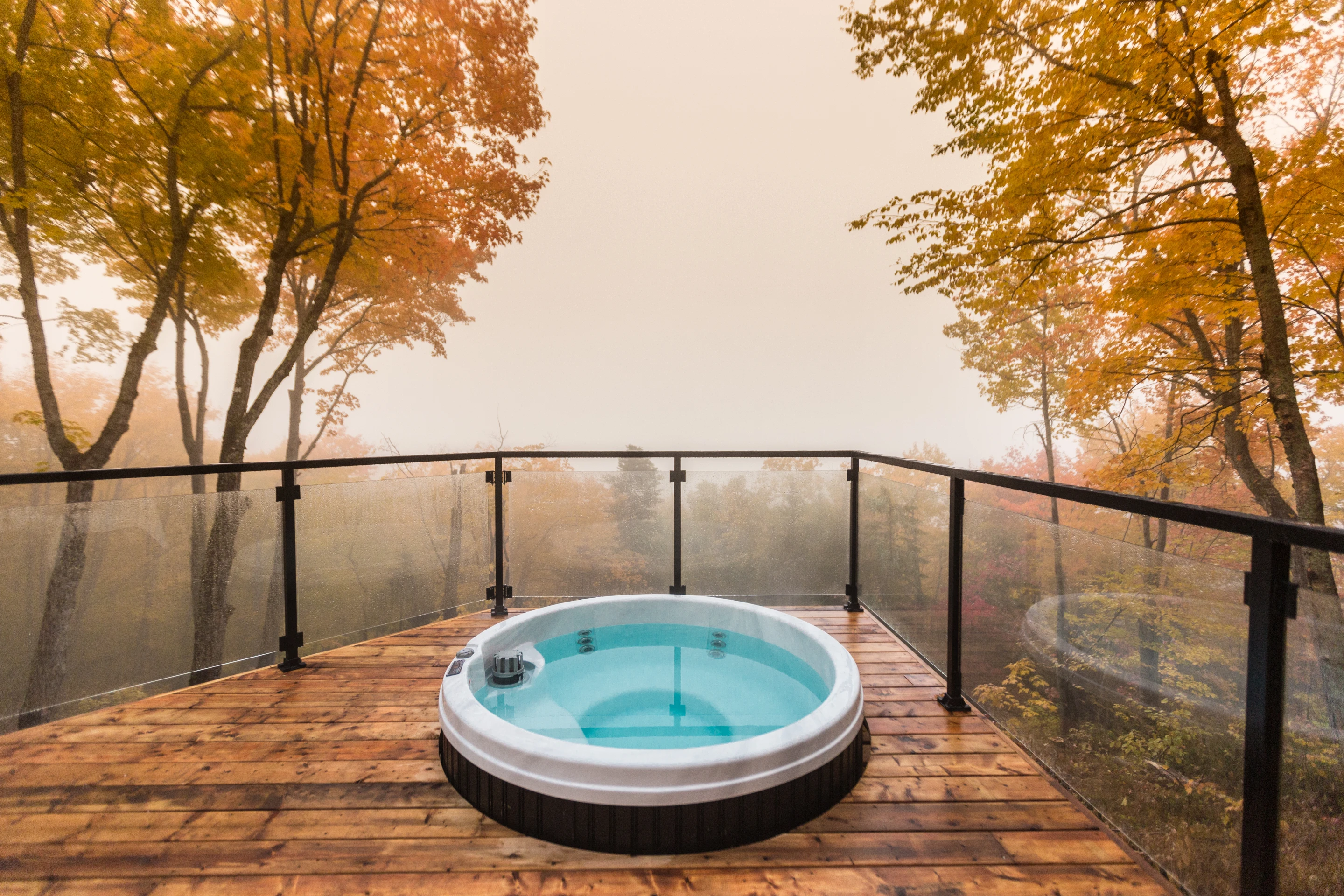 The private outdoor jacuzzi is perfect for a romantic afternoon or night time star gazing
