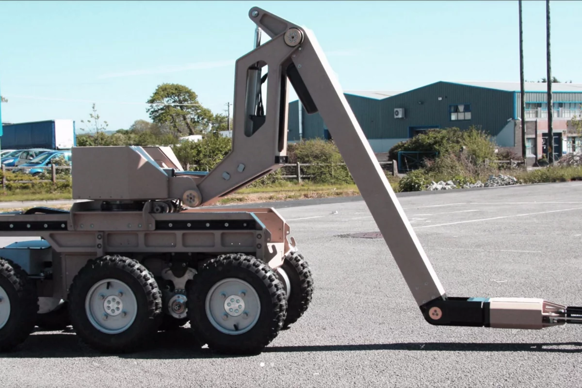 Reamda's Robot Reacher was an essential part of the operation, being used to precisely place cutting charges