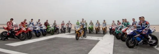 The Superbike competitors for 2006 surround 2005 champ Troy Corser