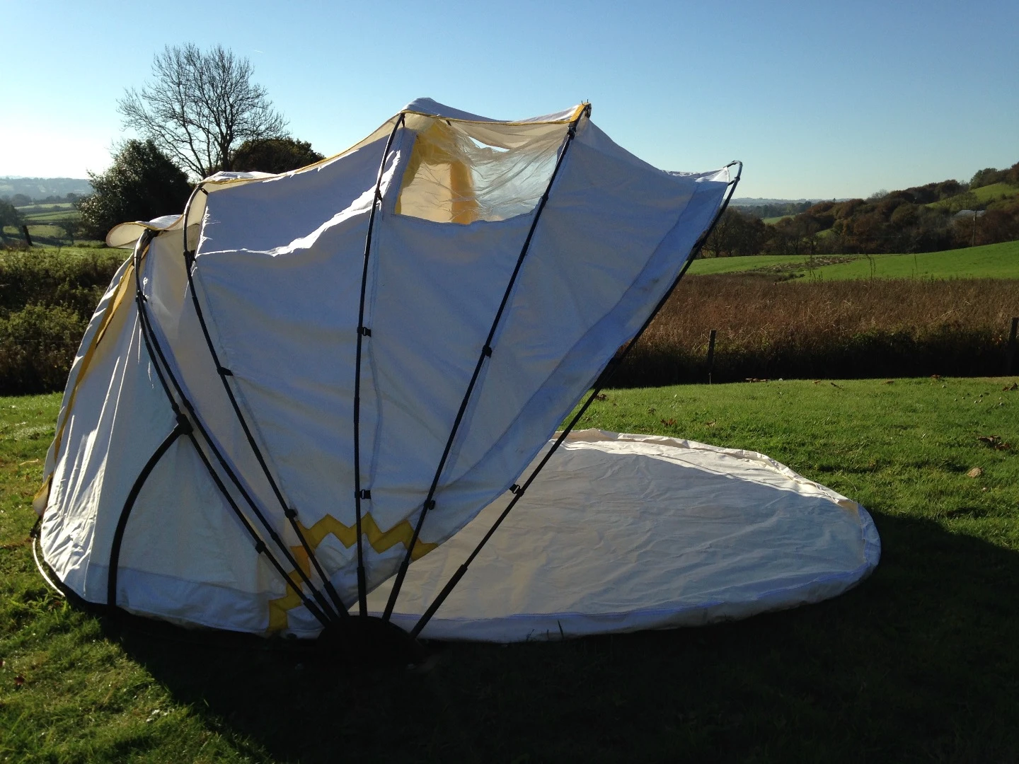 Opening the Nano Mollusc tent