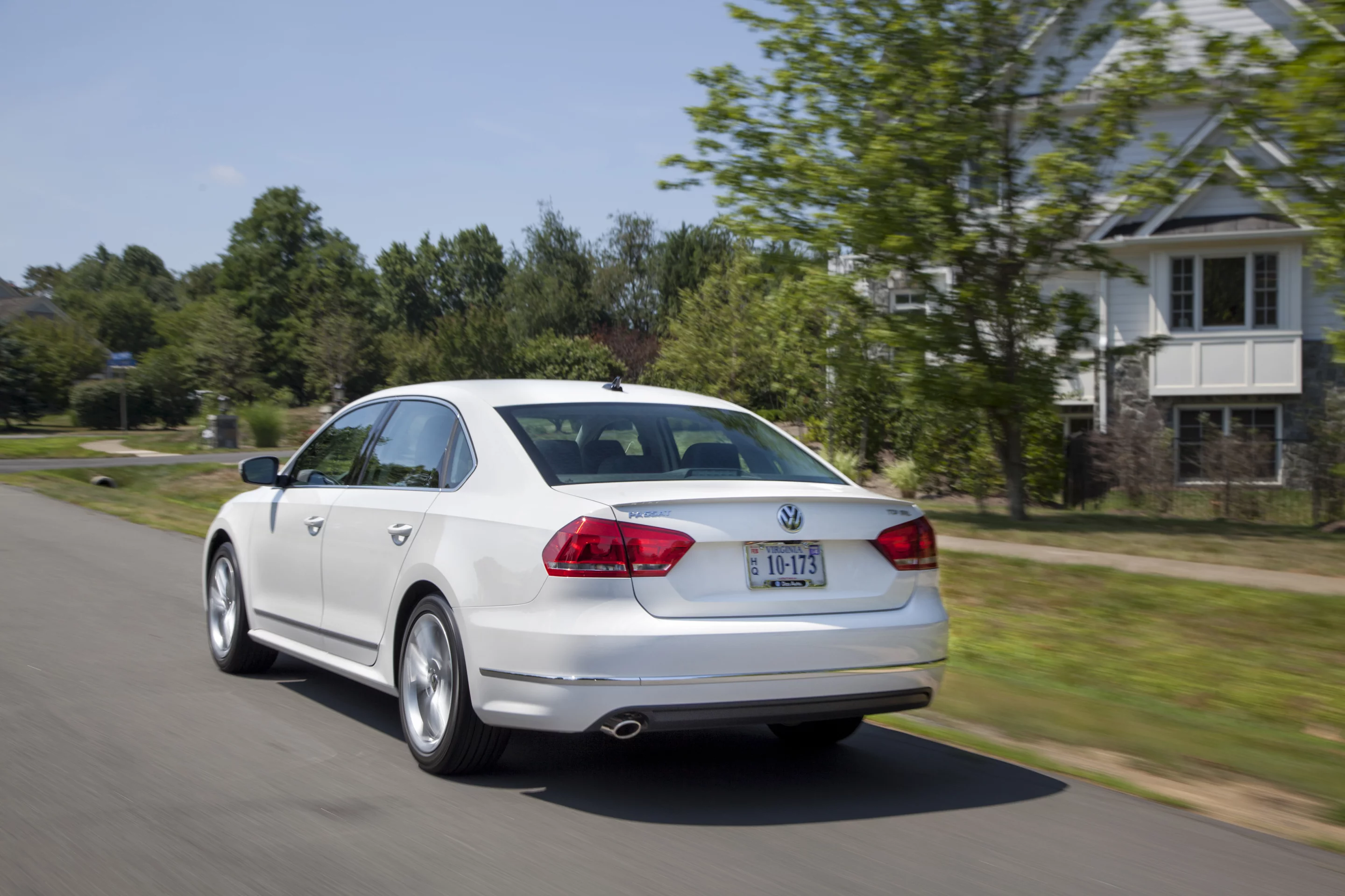2013 Volkswagen Passat is an IIHS Top Safety Pick+