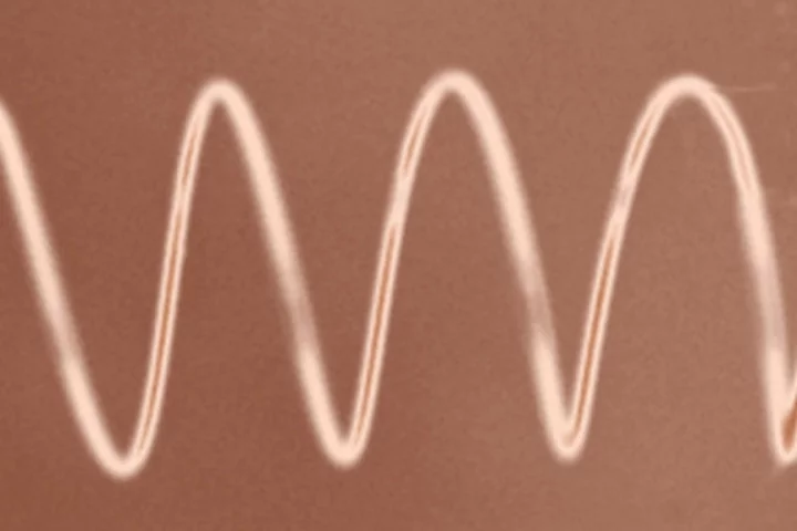 The first coils of silicon nanowire on a substrate that can be stretched to more than double their original length have been created, moving us closer to developing stretchable electronic devices