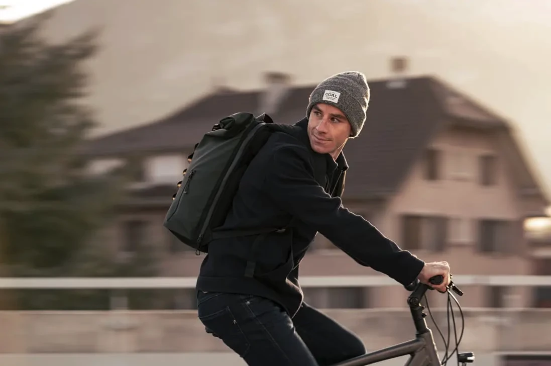 In & Motion aims to make its Stan backpack a sleek, stylish alternative for urban commuting