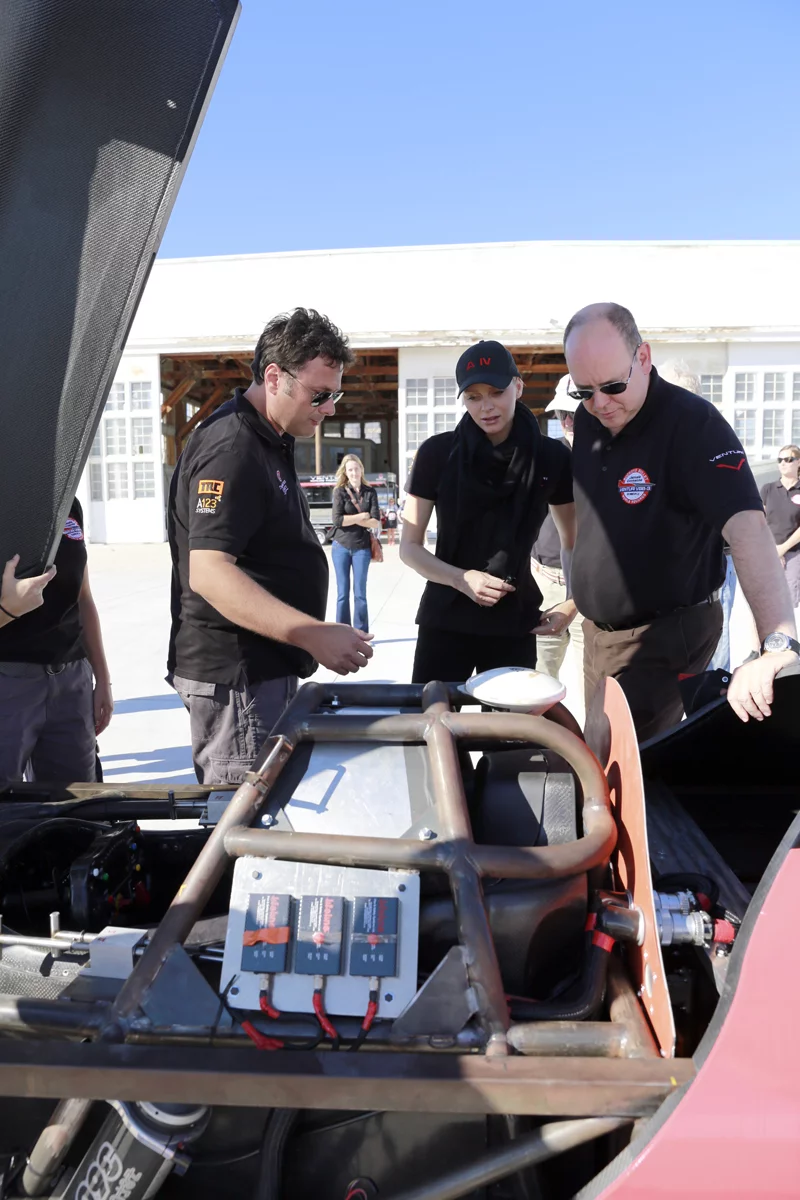 The Prince and Princess take a a closer look (Photo: Denis Boussard/Venturi Automobiles)