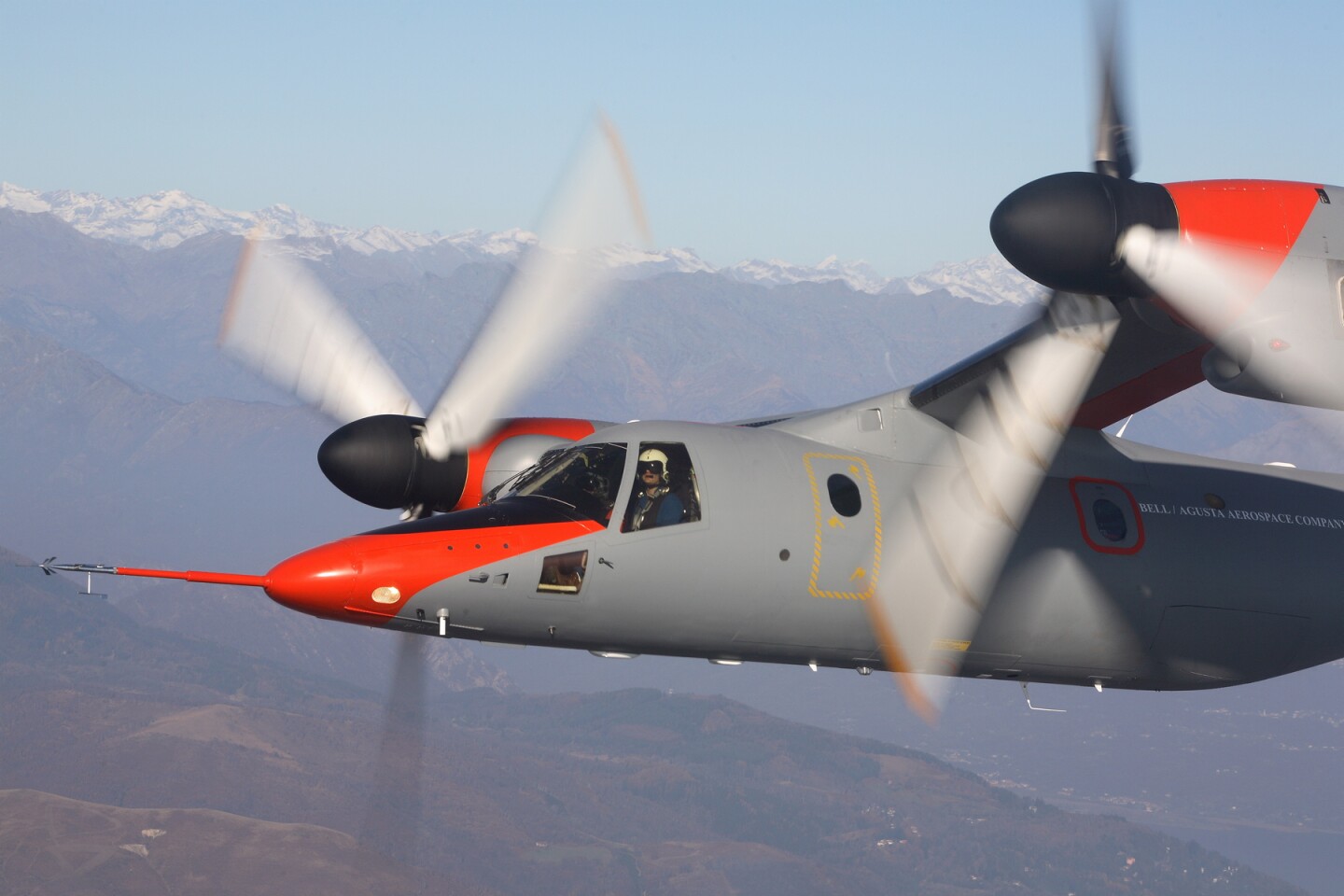 AgustaWestland AW609 tiltrotor aims for 2016 FAA certification