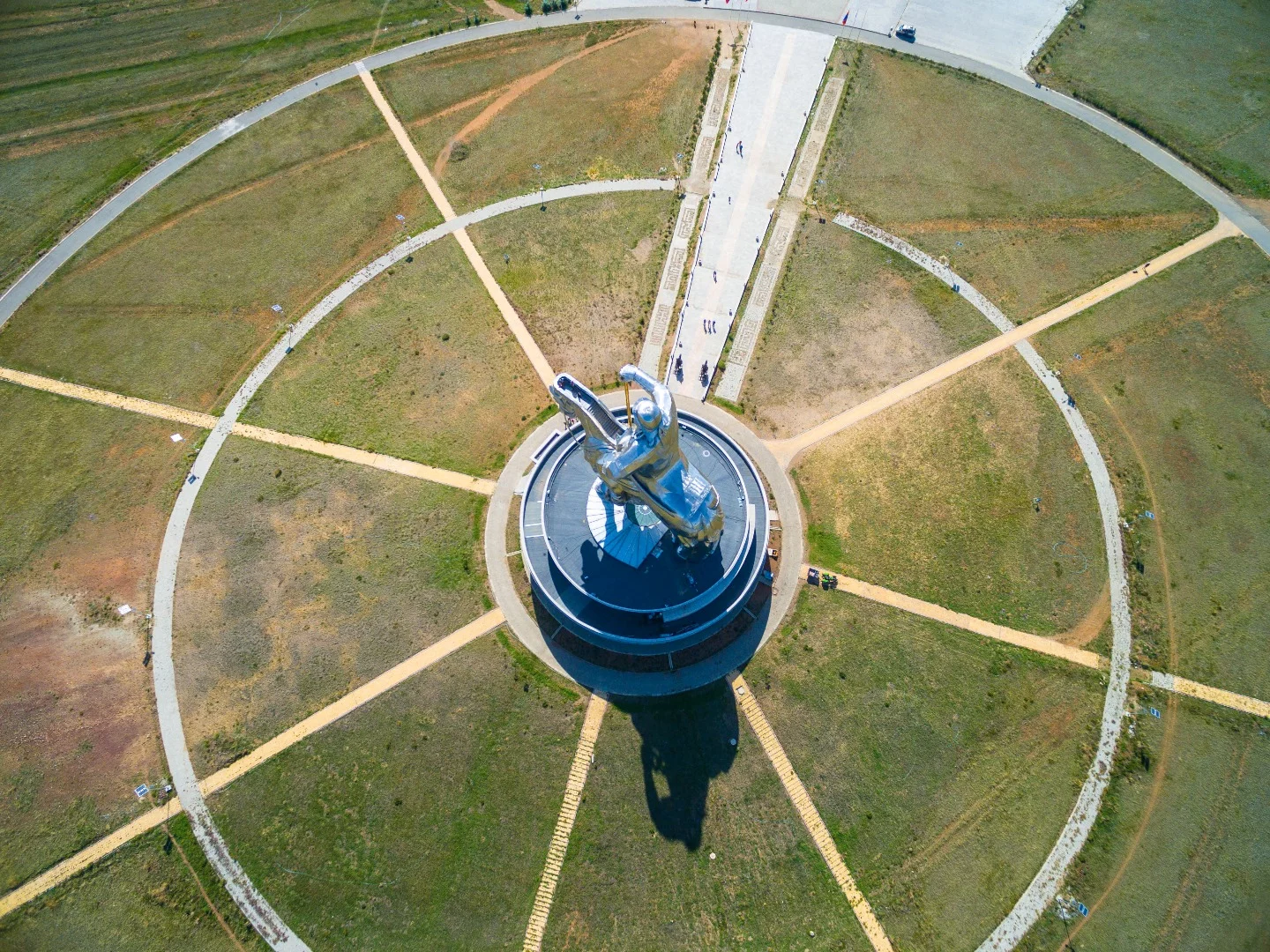 Chinggis Khaan memorial statue complex