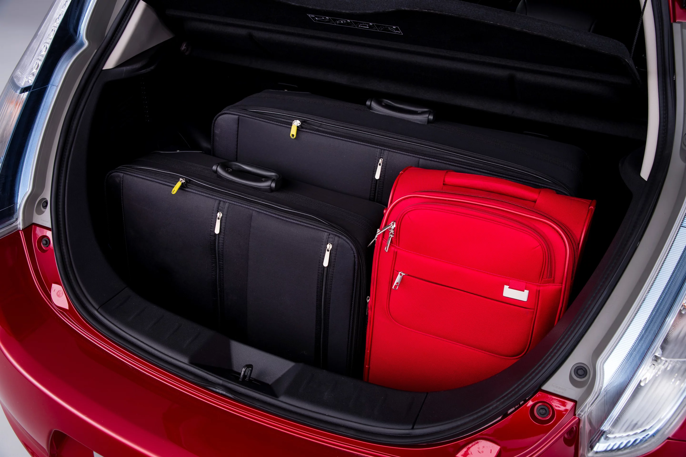 Storage space increased to 370 liters or a swack of Samsonite