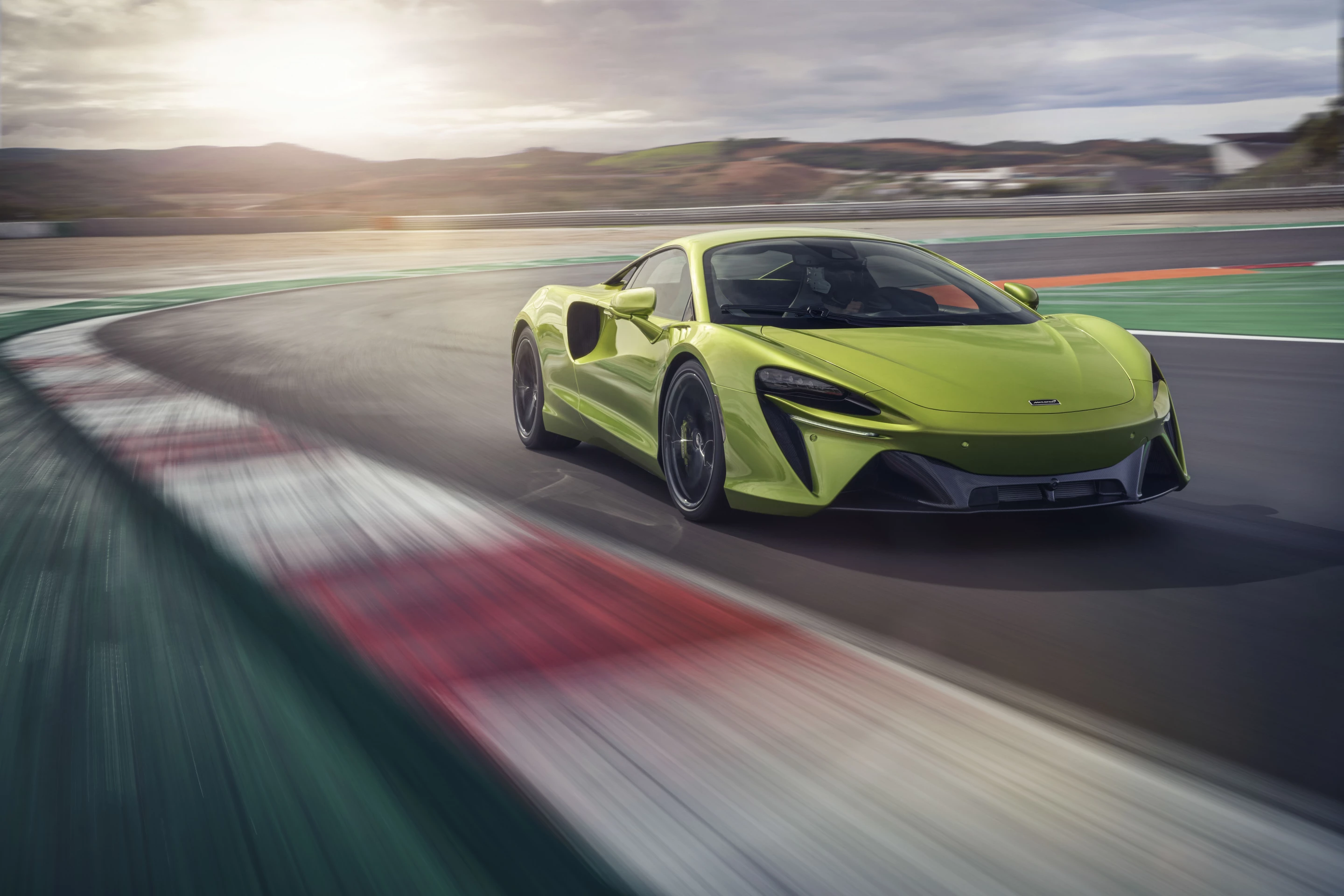 The new Artura's 671 horsepower and 1,395 kg (3,075 lb) will make for fun on the road or track