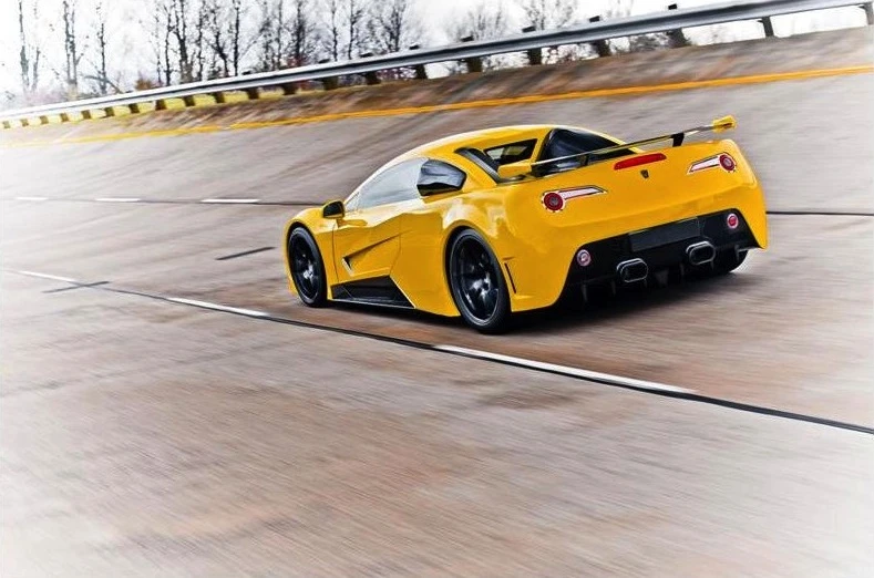 The AF8 is the successor to Arash's AF10, as well as car designs from Farboud Limited, Arash's predecessor