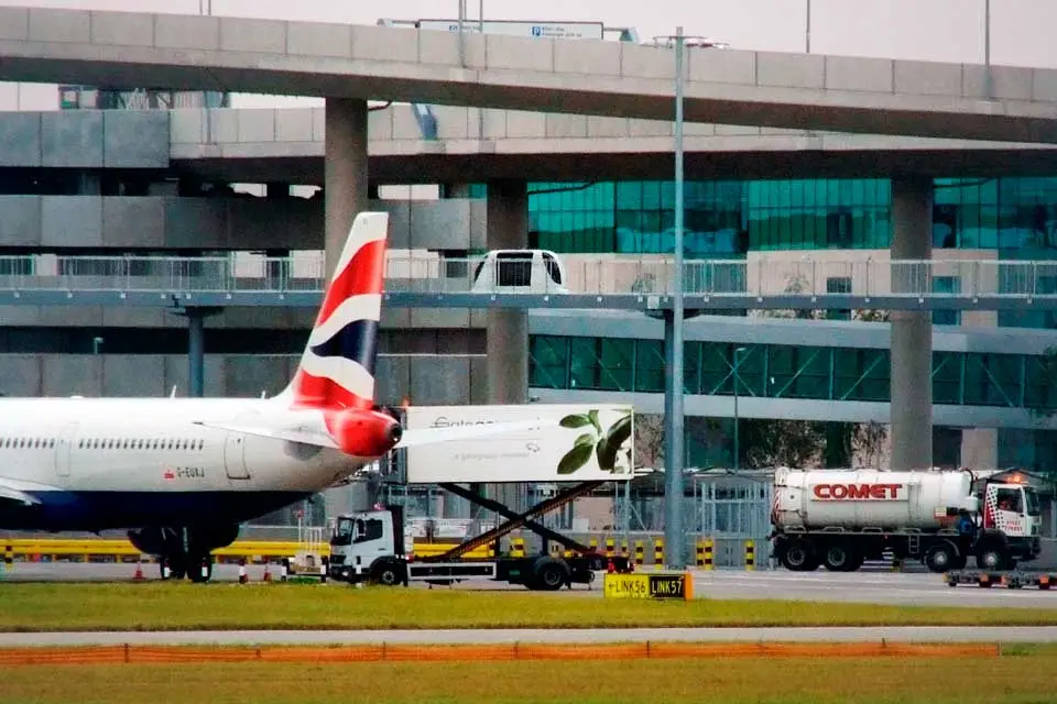 Electric point-to-point podcars connect Heathrow's Terminal 5 with two business parking lots, carrying approximately 800 passengers each weekday