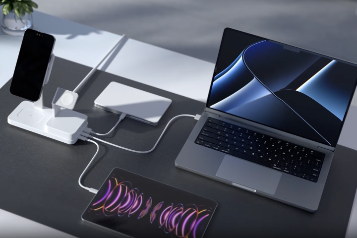 This all-in-one charging station is also a handy desk organizer