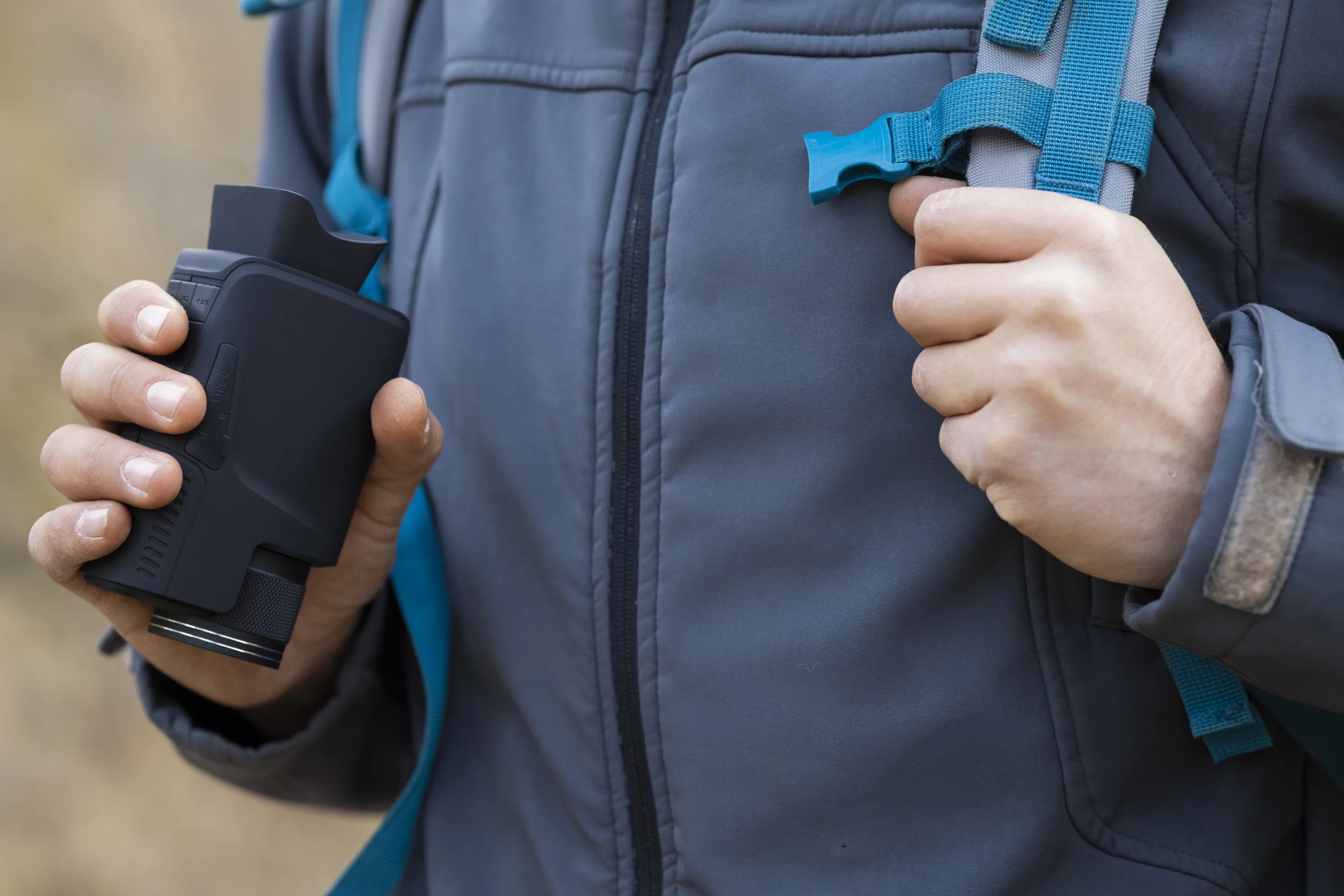 The Duovox Ultra monocular's design allows for single-handed operation