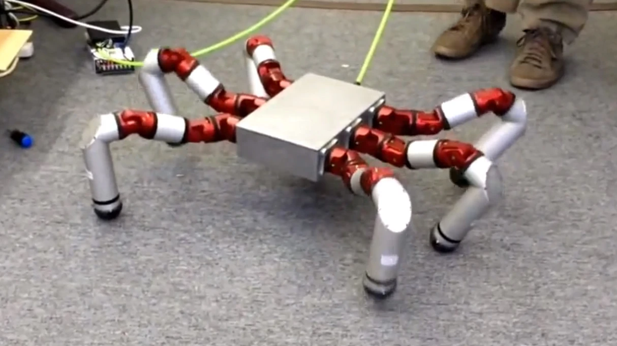 The Snake Monster robot is claimed to be the precursor to a range of robots intended to be built using a modular system (Photo: CMU Robotics Institute)