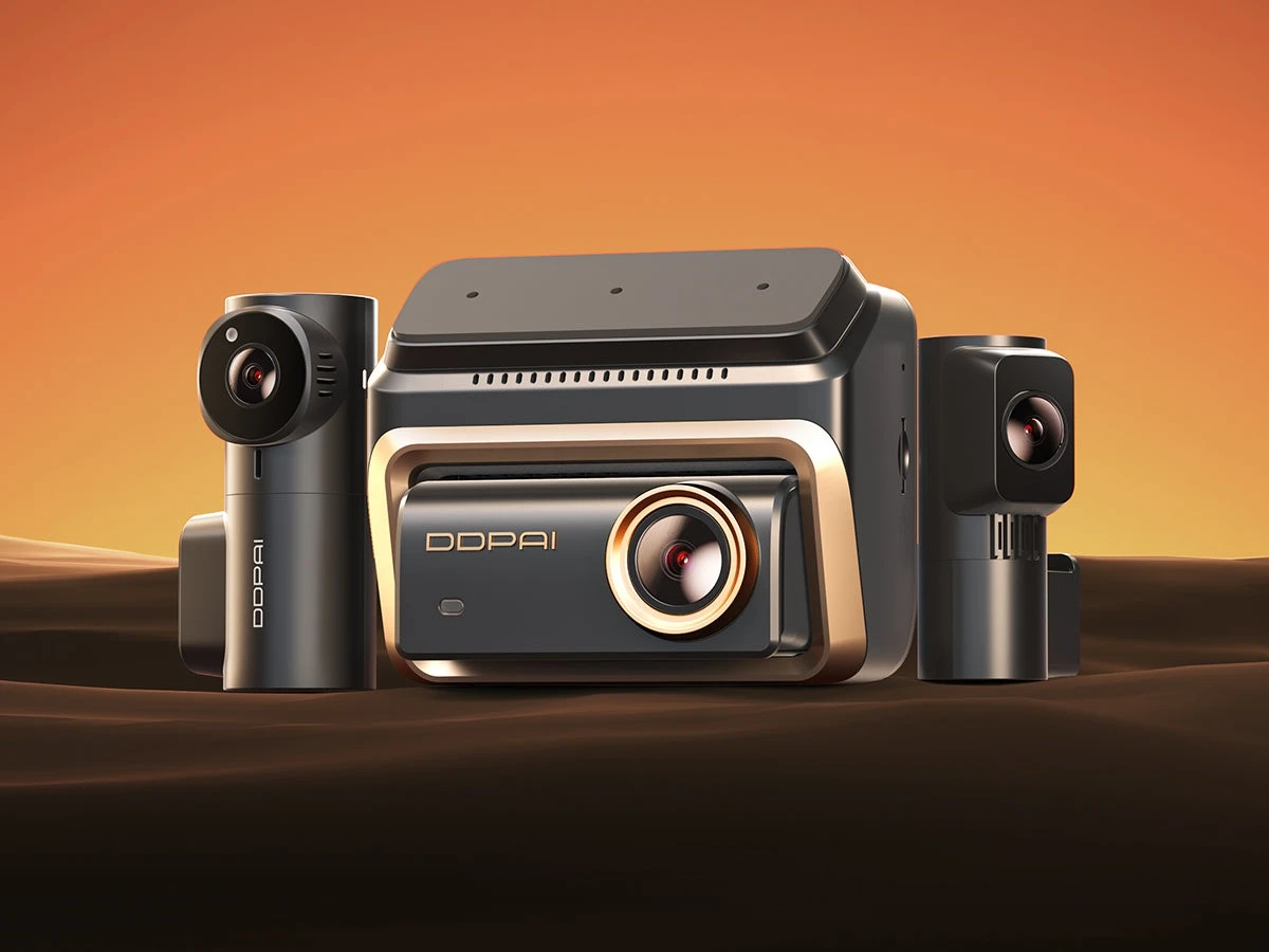 The Z90 Master is a $299 dashcam