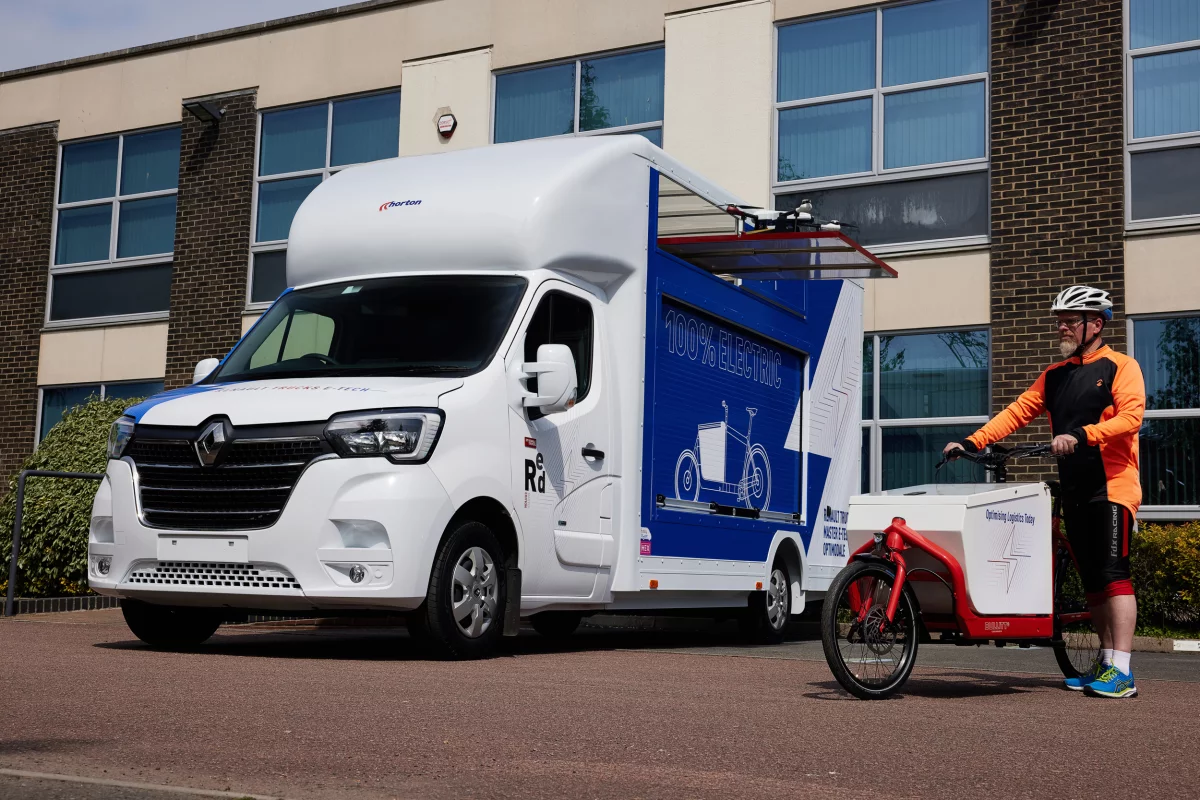 The OptiModale last-mile package delivery concept comprises a L3H1 Master E-Tech electric truck, a Bullitt electric cargo bike and a UAVtek quadcopter drone