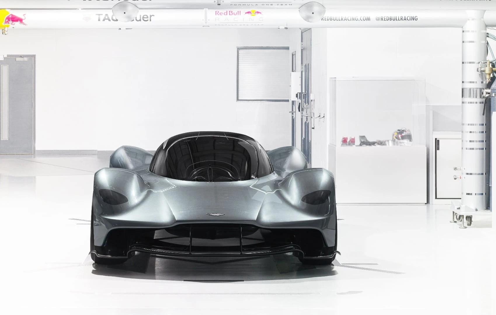 The AM-RB 001 will use a gearbox designed by Ricardo