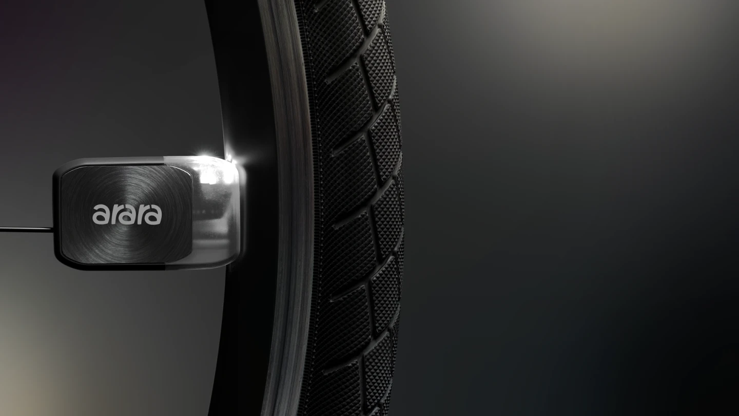 Arara lights are said to be water-resistant, lightweight, and will work at temperatures down to -15 ºF (-26 ºC)