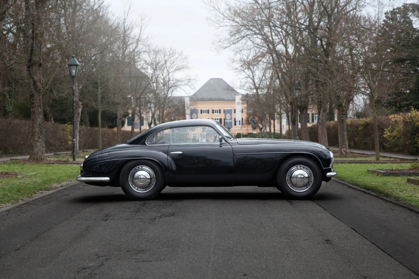 This 1951 Alfa Romeo 6C 2500 SS Villa d'Este Coupé by Touring has an estimated price: $817,500 to $981,000