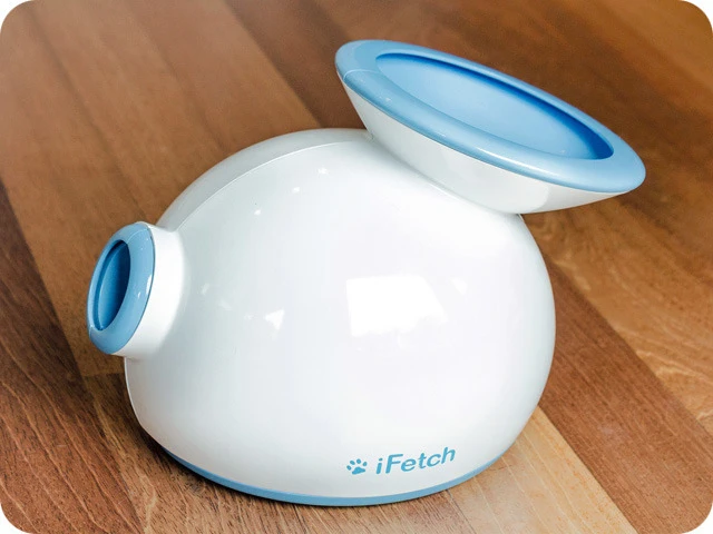 The iFetch automated fetching device