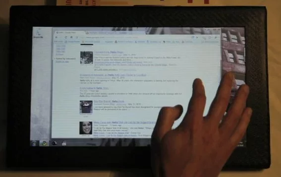 Surfing the web with the Carbon Tablet