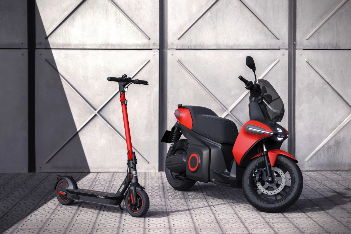 Spanish automaker SEAT launched its urban mobility division with new e-Scooter and e-Kickscooter concepts