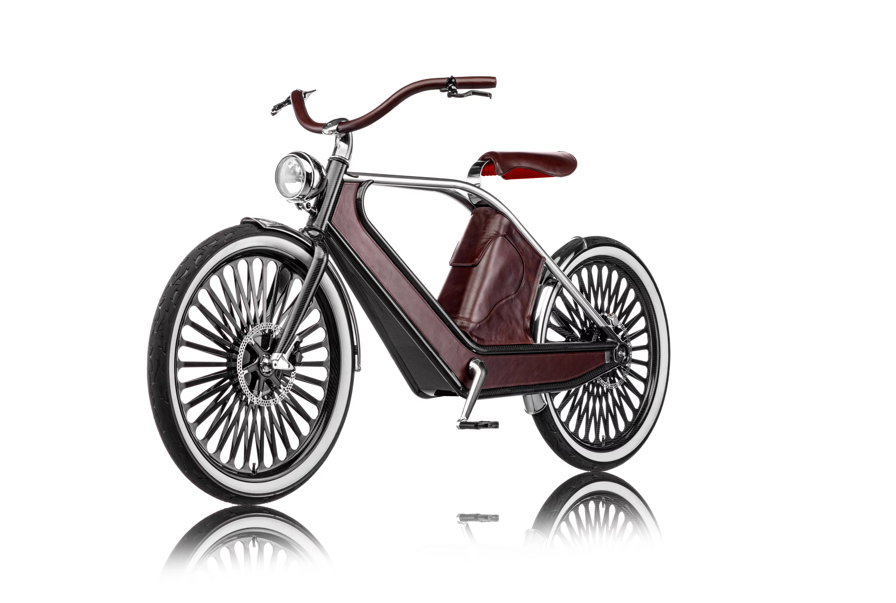 The seat and handlebar grip are made from several leathers of the finest quality