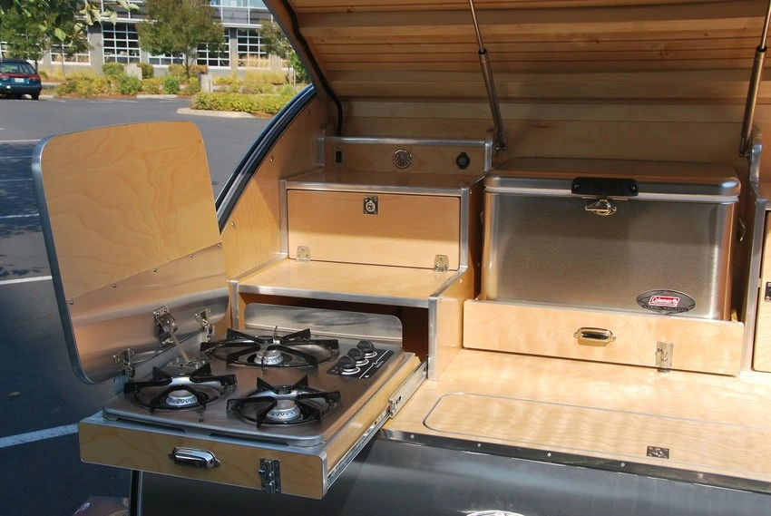 The three-burner cooktop offers plenty of space for cooking