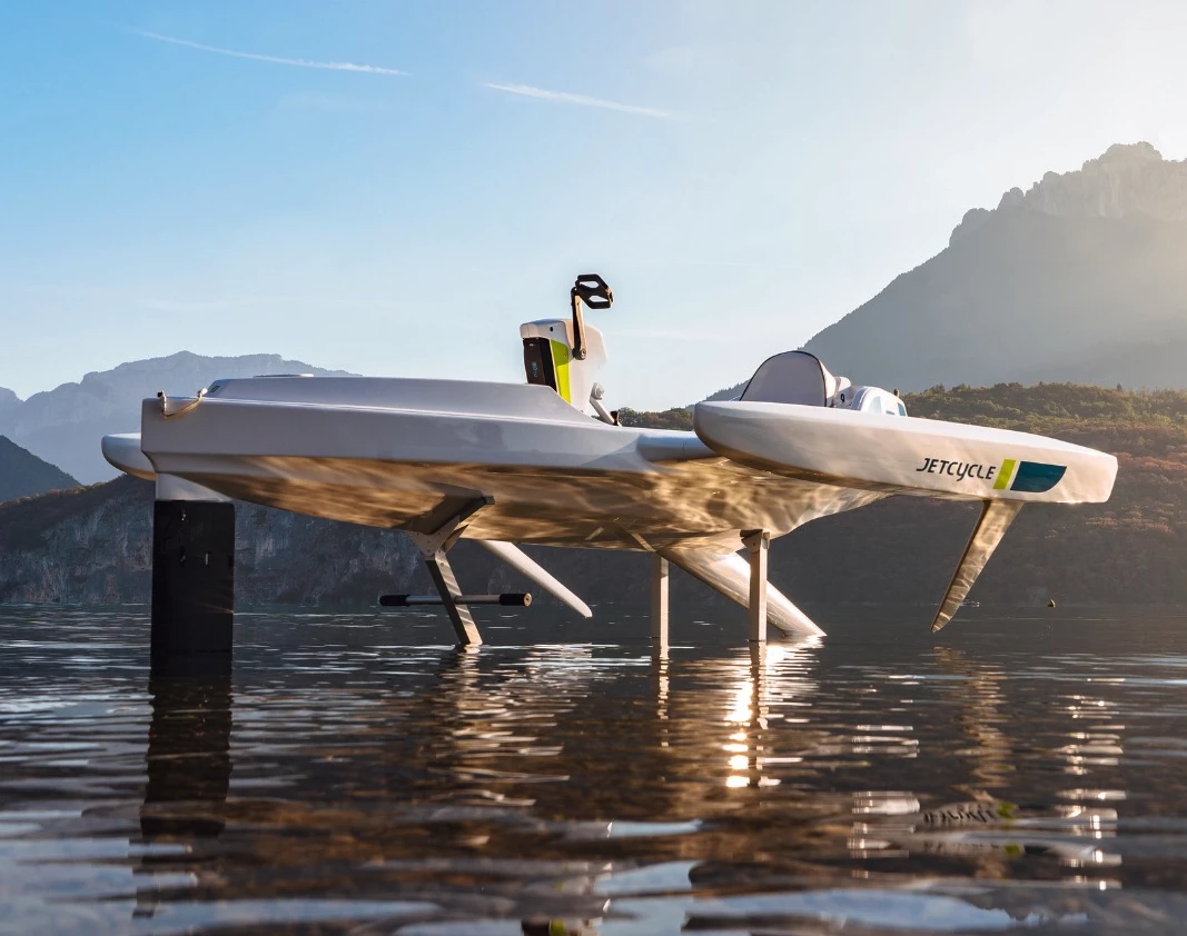 Jetcycle expands its lineup with the electrified E-Jetcycle hydrofoil trimaran