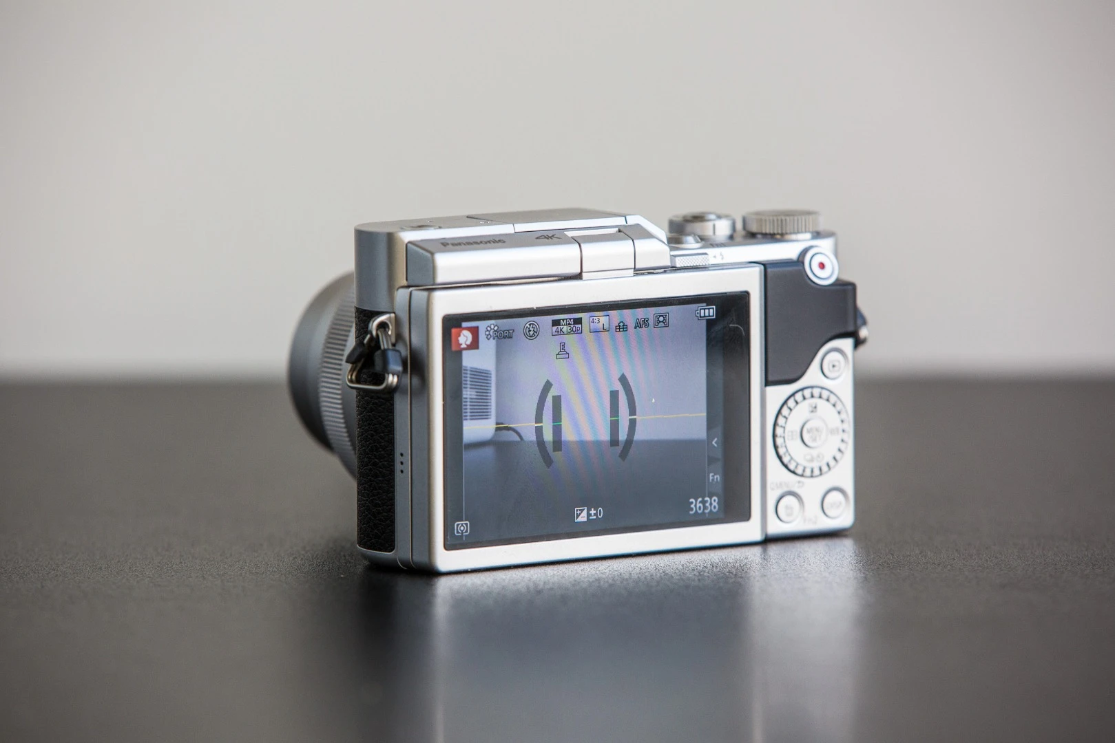 The controls on the back of the GX850 are easy to use, but they're also a bit plasticky