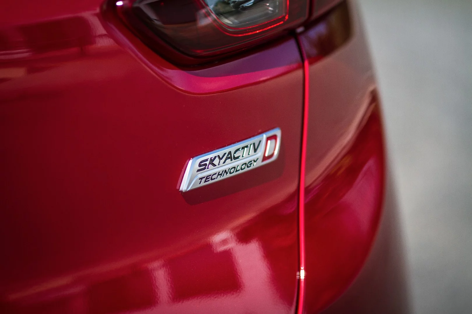 The 1.5-liter diesel in the CX-3 can sound a little bit agricultural, but works well on the move