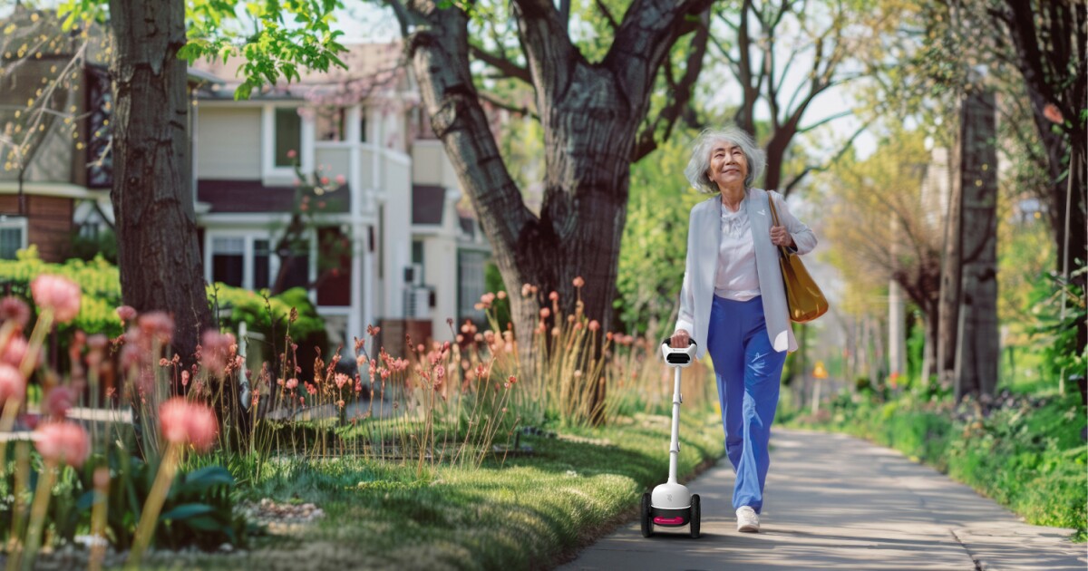 AI-powered Glide device enhances mobility for the blind AI-powered Glide device enhances mobility for the blind