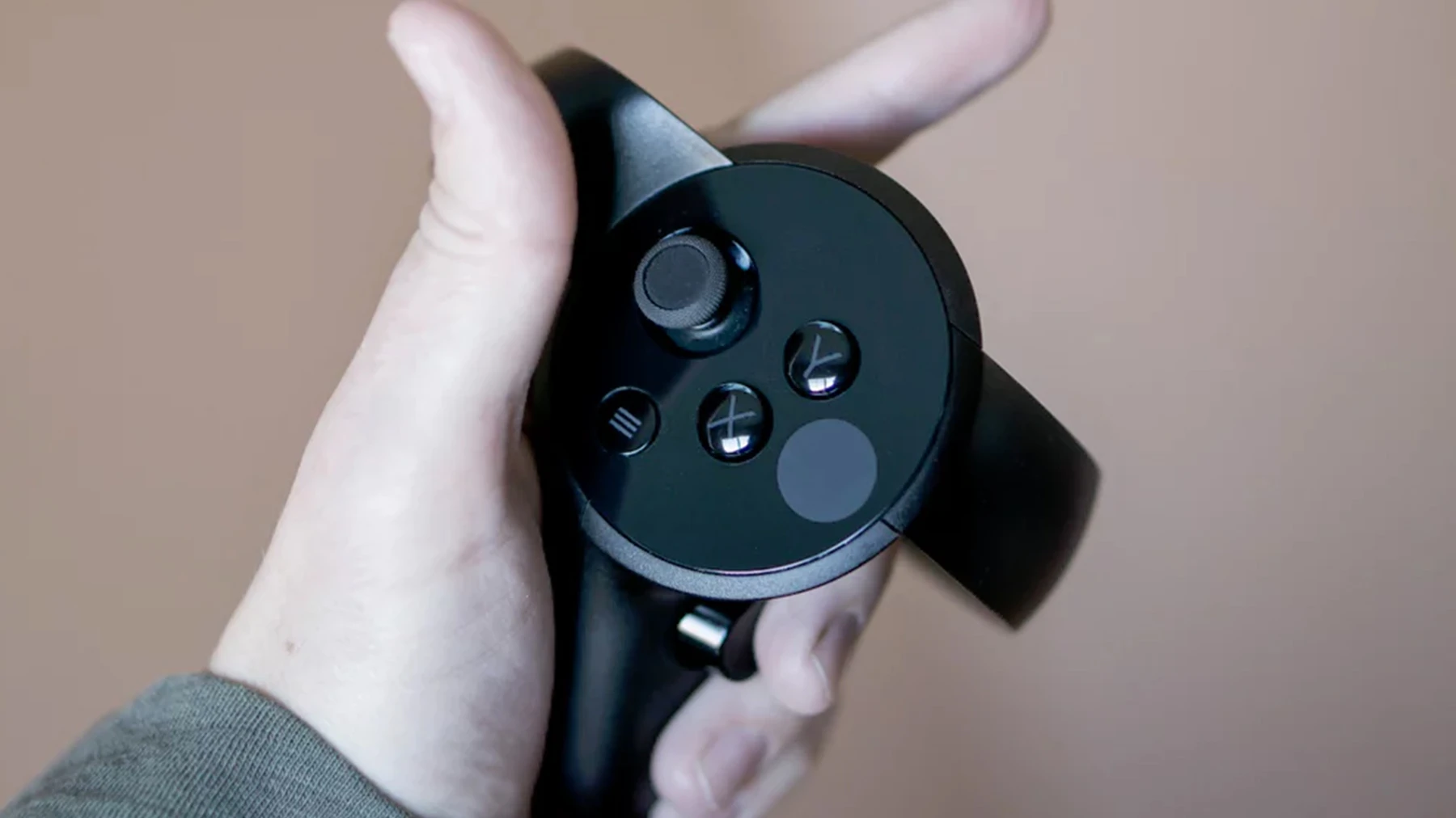 Oculus Touch controllers, the best consumer VR hand tracking available now, is still a far cry from using your actual hands