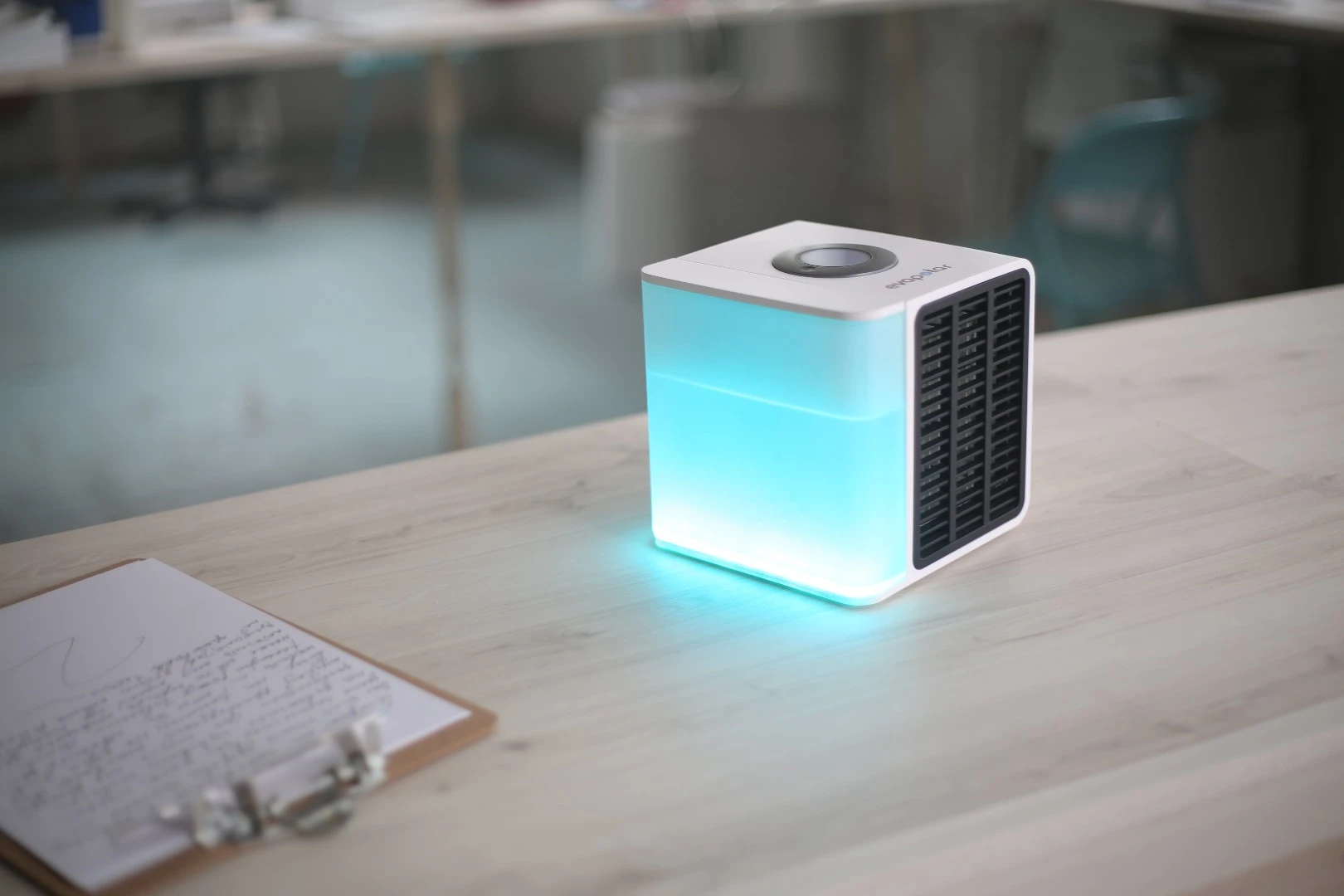 The Evapolar is claimed to have a maximum cooling effect of -17° C (-30.6° F)