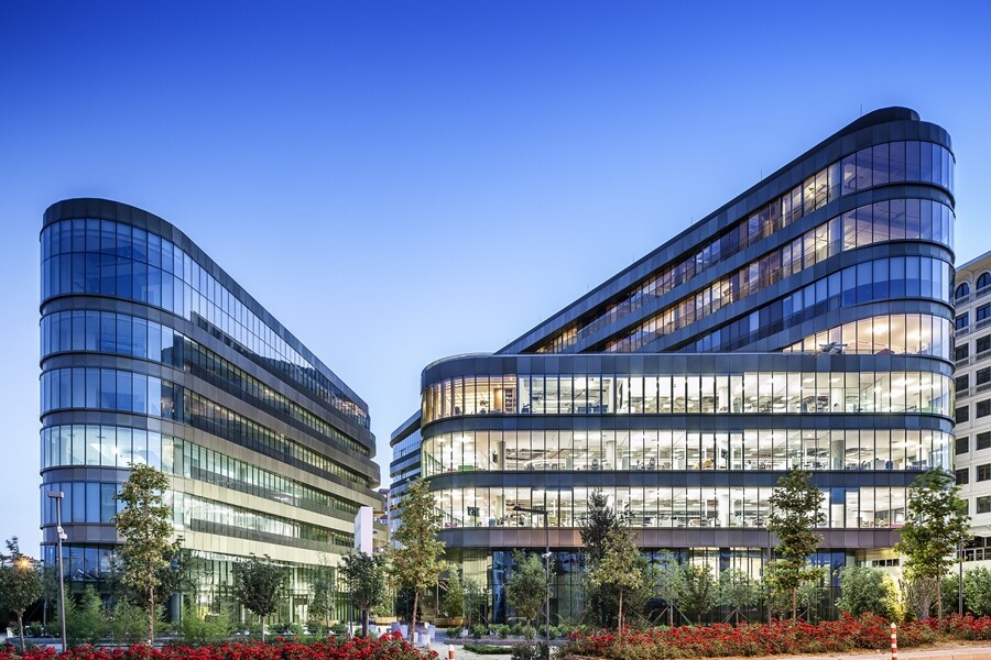 Mixed-Use Building of the Year: Tabanlioglu Architects Melkan Gursel & Murat Tabanlioglu, Esas Aeropark, Istanbul, Turkey