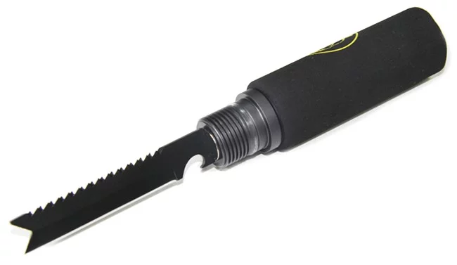 Knife with bottle opener