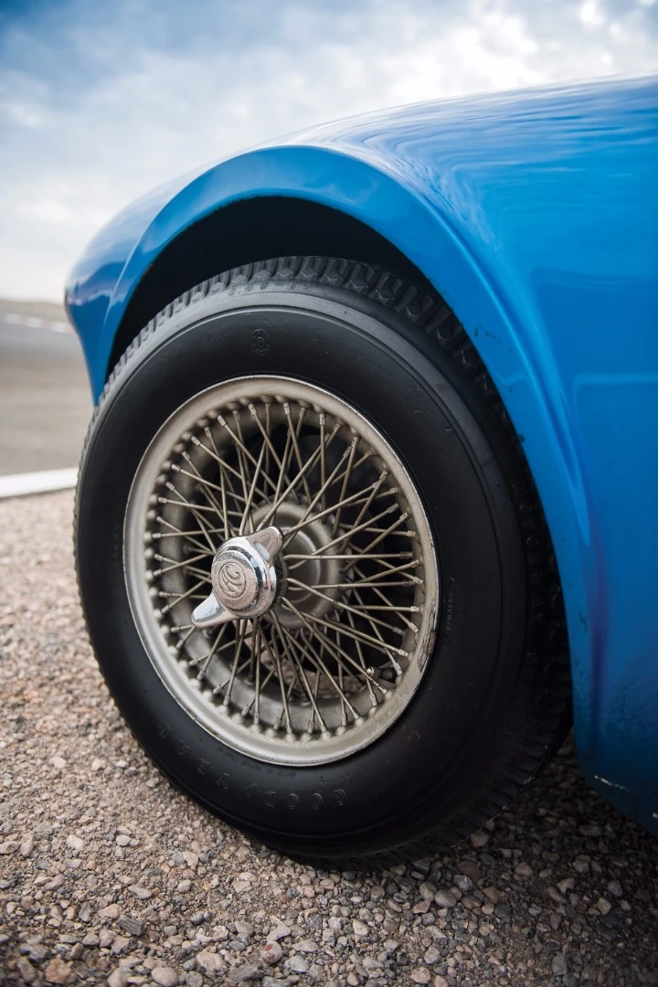 The sale of the CSX 2000 is being handled by RM Sotheby's