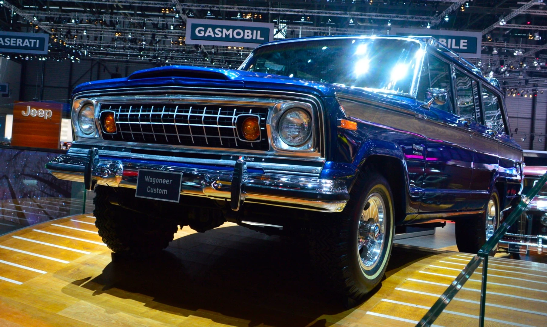 Jeep Wagoneer