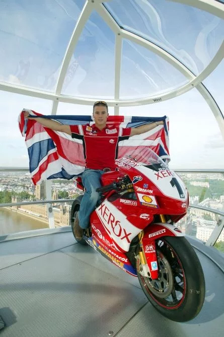 The great british hope was touted as last year's champ Toseland but an electrical problem robbed him of a top finish in hte first race and a seventh in race two saw him finish behind Walker as the top-placed Brit