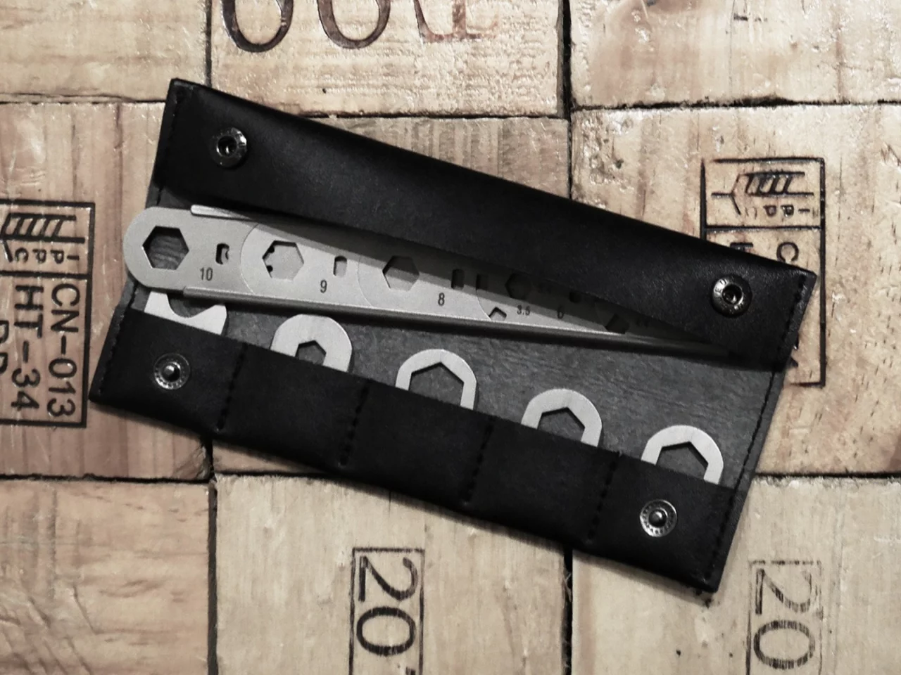 The Wrenchit comes with a pouch to store all additional bits