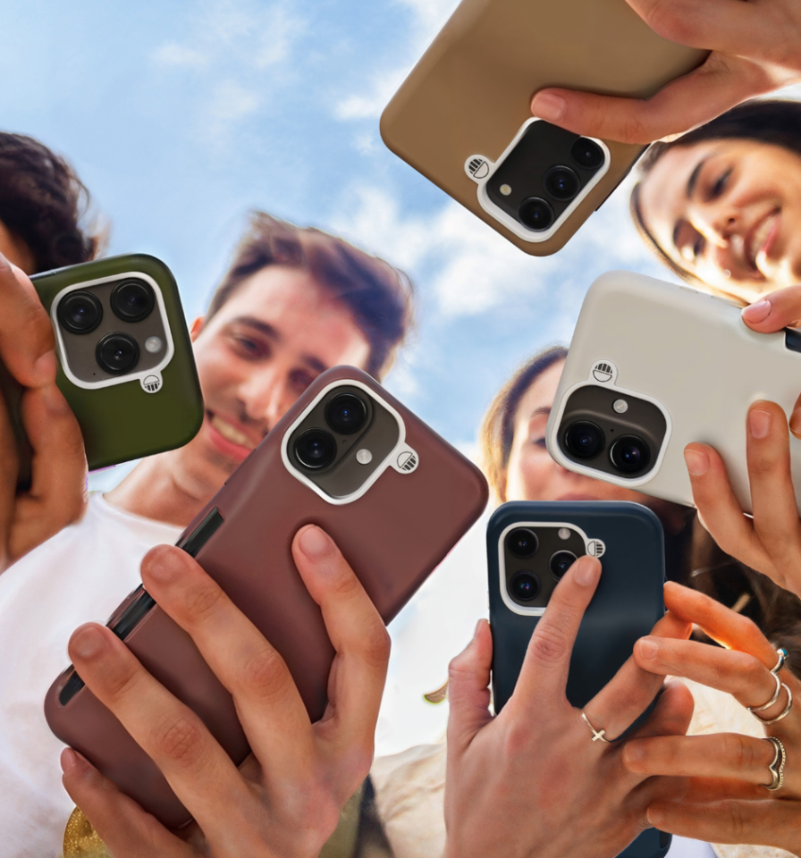 The Swippitt link 3,500-mAh battery booster and protective case will come in a variety of colors