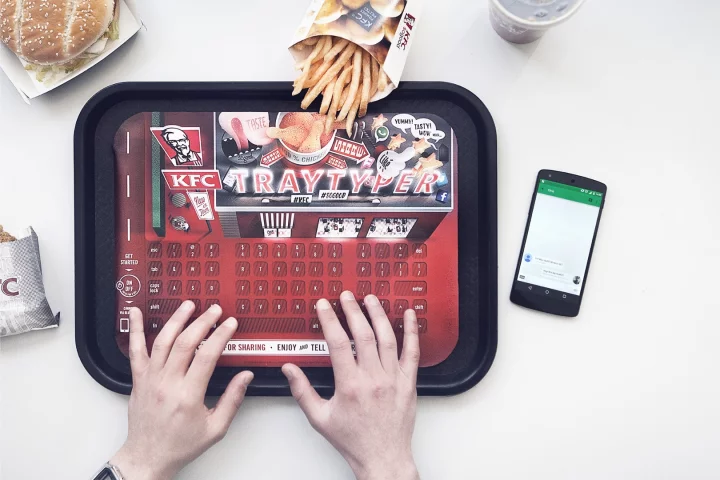 The keyboard is incorporated into a paper tray insert
