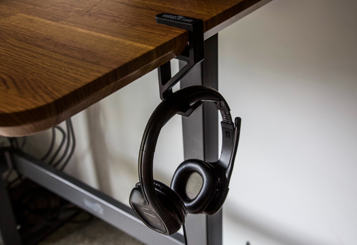 Attachable hooks are a clever addition to the Pro