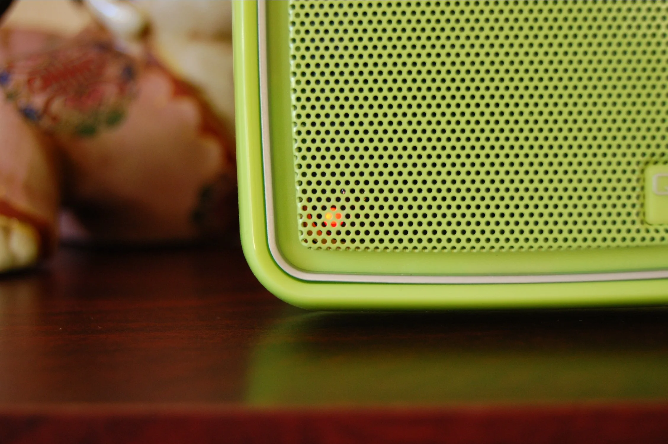 When the red LED blinks, it's searching for a network